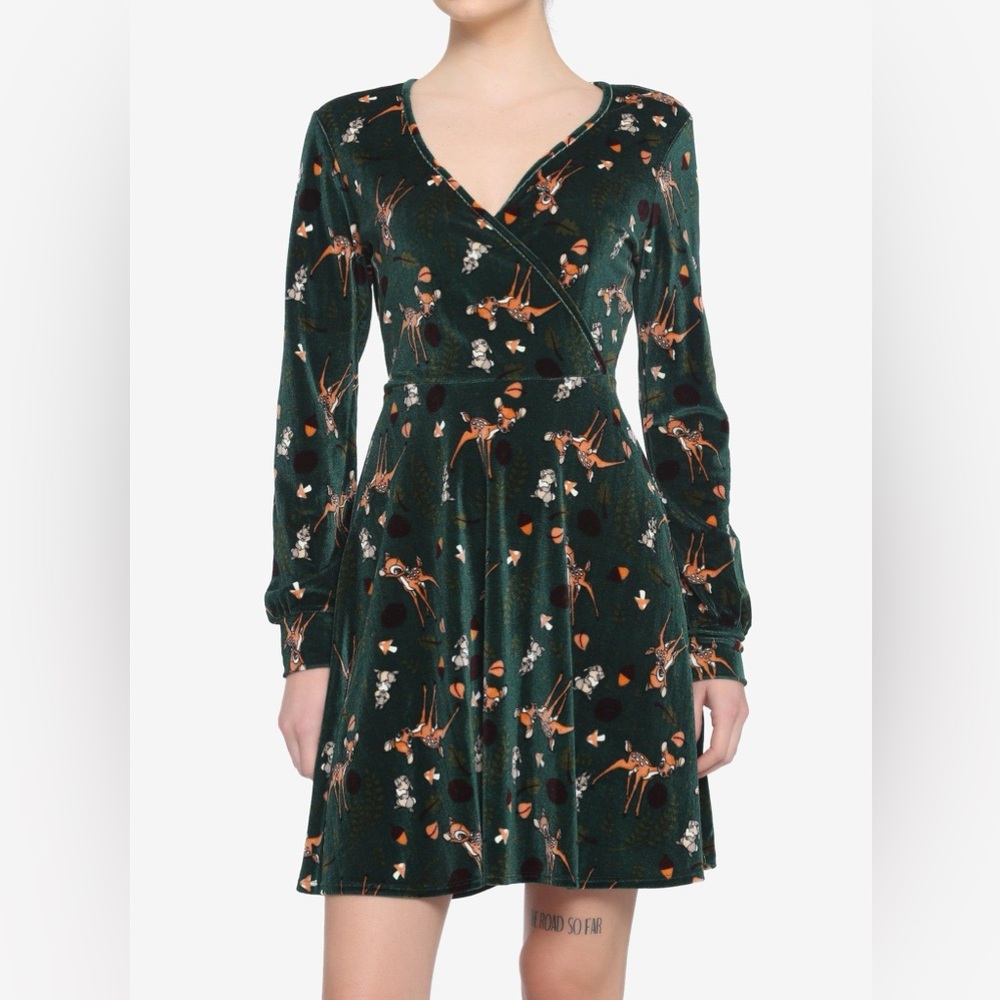 NEW! Disney Hot Topic Bambi Forest Velvet Dress Plus Size 1 14/16 NWT - Picture 4 of 4